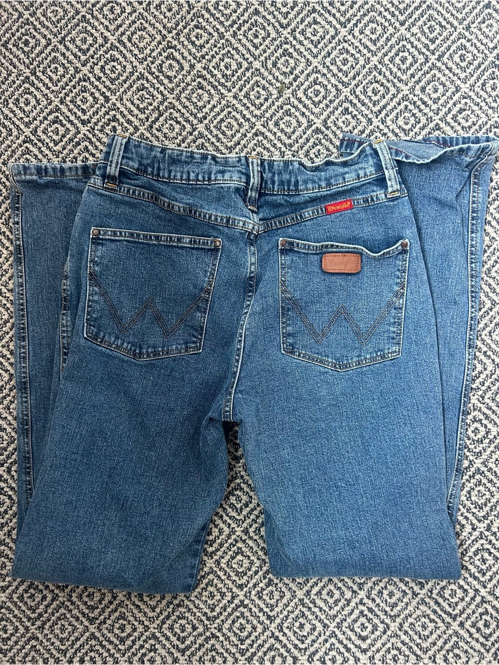 Vintage Wrangler Women’s Medium Blue Straight Jeans